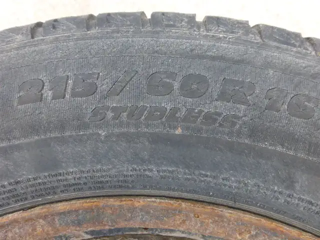 Michelin 215 60 R16 Winter - Mounted on Rims - 2 Tires only in Tires & Rims in City of Toronto - Image 3