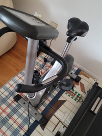 EXERCISE BIKE COMPACT LOW NOISE $100