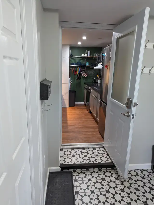 Flexible Term: Fresh Fully Furnished 1-Bdrm Unit: West End in Short Term Rentals in City of Halifax - Image 3