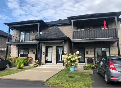 4 1/2 situé à Salaberry-de-Valleyfield. 2e étage