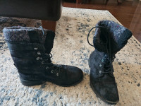 Black Roxy Winter Boots