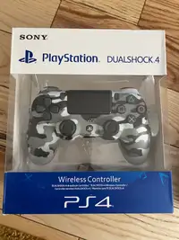 Ps4 controller with charging cable