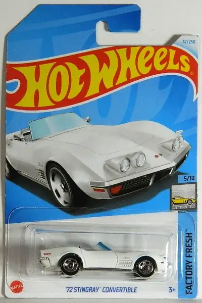 Hot Wheels 1/64 scale 1972 Corvette Stingray Convertible diecast new sealed, $5 each. Pickup in nort...