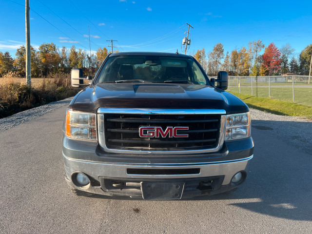2007 GMC SIERRA 1500 VORTEC MAX CREW CAB in Cars & Trucks in Ottawa - Image 2