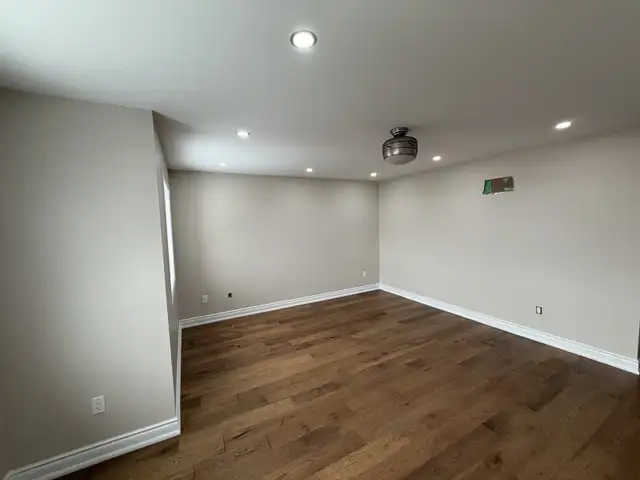 Professional painter  available 7 days a week $80 room start in Painters & Painting in Mississauga / Peel Region - Image 3
