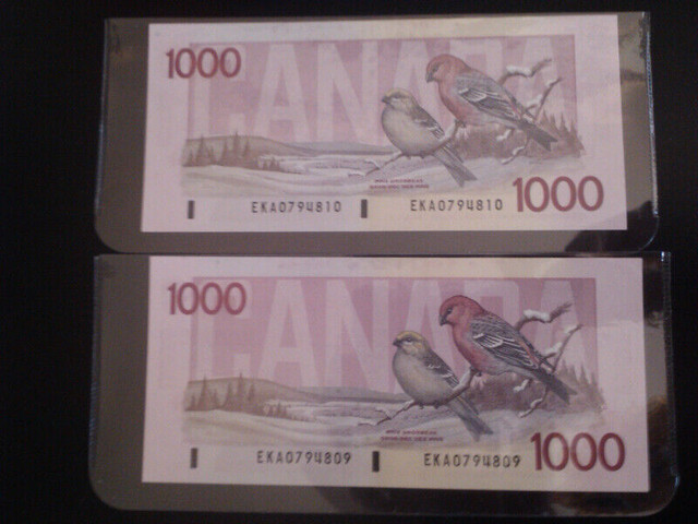 1988 Sequential 2 Bank of Canada $1000 one thousand dollar bills in Arts & Collectibles in City of Toronto