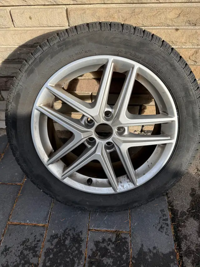 Winter Tire and Rims 225/50R17 in Tires & Rims in City of Toronto - Image 3