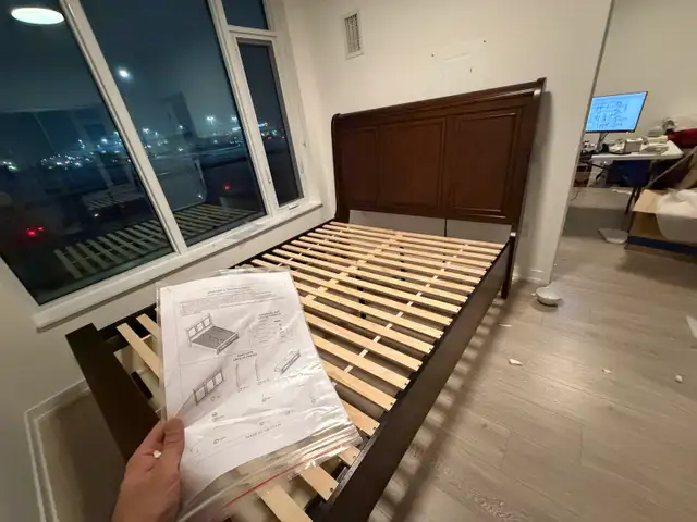 Furniture Assembly Work552945048932864001