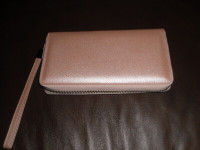 Brand New Wallet Rose Gold