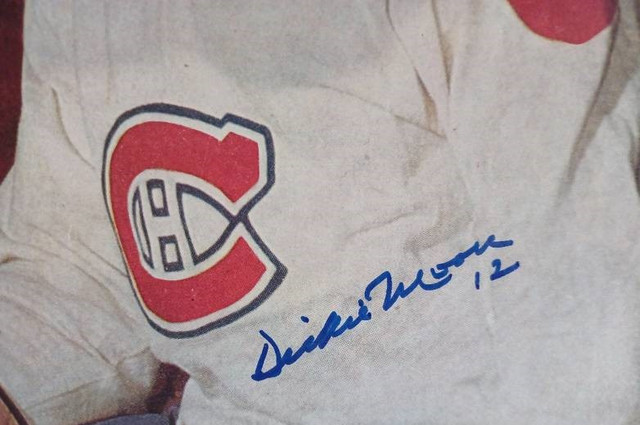 1958 Dickie Moore Autographed Hockey Magazine Montreal Canadiens in Arts & Collectibles in Ottawa - Image 3