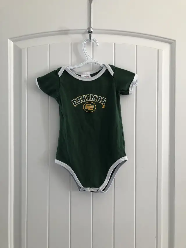 Edmonton Eskimos Onsie in Clothing - 12-18 Months in Kingston - Image 2