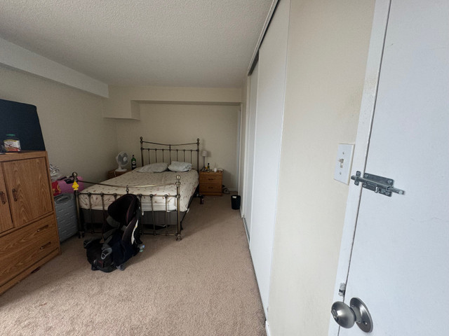 Long term in Room Rentals & Roommates in Gatineau - Image 4