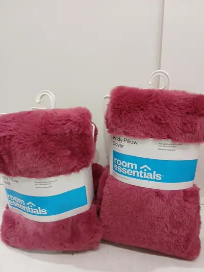 2 ROOM ESSENTIALS PLUSH BODY PILLOW COVER - 52" X 20" - PINK, View more