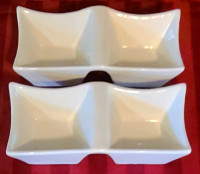 2 small serving dishes