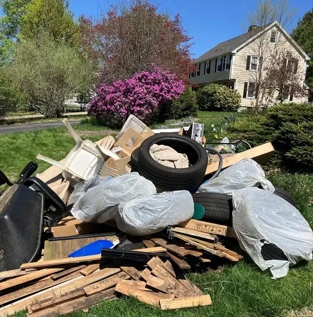 C&C Junk removal, Paris & Brantford in Other in Brantford - Image 4