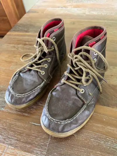 Free kid’s shoes , View more