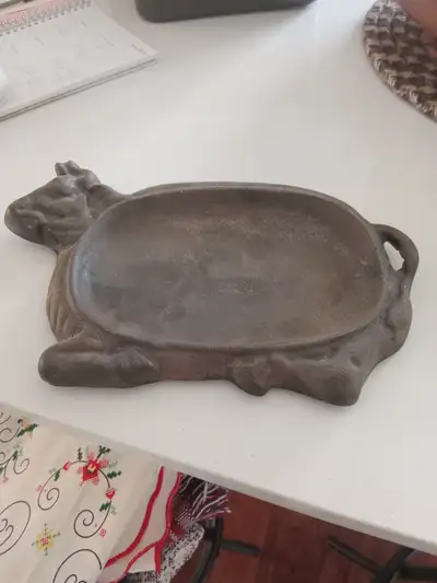 Vintage Metal Cow Trivet Hot Plate Sizzle Plate Steak Plate Silver Springs NW