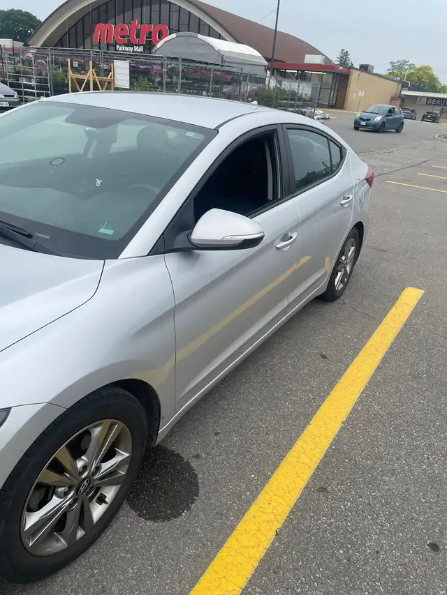 Sell used Car in Cars & Trucks in City of Toronto - Image 5