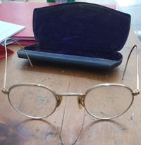 Antique eyeglasses pristine lenses 3 pairs