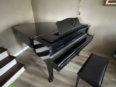 Body: 1994 original Japanese-made Yamaha G3 grand piano, professional stage-level performance model...