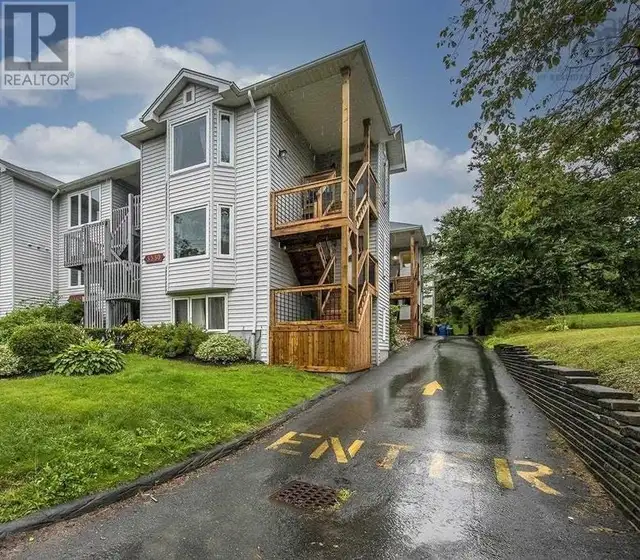 Top floor corner unit 2 bedroom 2 bathroom for Sep 1, 2026