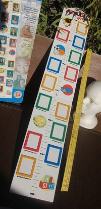 2 Grow Chart With Picture Frames  Plackard hard board NEW