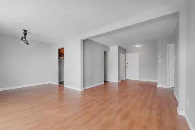 Large 5 ½ renovated, bright, storage space, utilities included, available October 1st63849108219779123