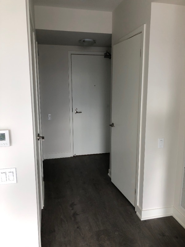 Bachelor Studio Apartment For Rent (Eglinton & Donmills) Long Term