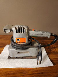 VINTAGE B&D 5709 SANDER - IT WORKS