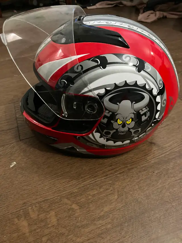 Motorcycle helmet (teens)