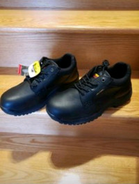 Brand New SD Leather Safety Shoes, Size 9