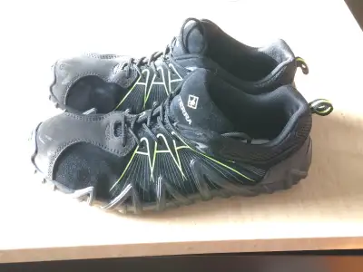 Mens size 11 Terra safety shoes from Mark's good condition, View more