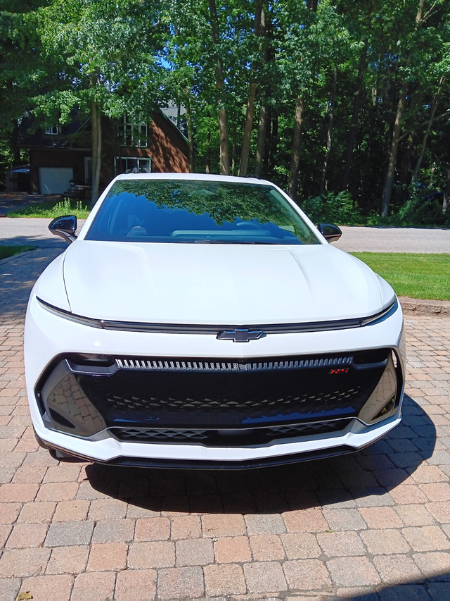 Chevrolet Équinox EV 2 RS 2024 dans Autos et camions  à Longueuil/Rive Sud - Image 2