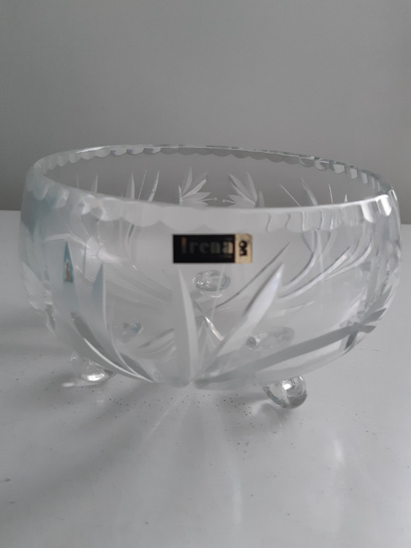 BRINKS ANTIQUE CRYSTAL PINWHEEL BOWL (Brand New) in Home Décor & Accents in City of Toronto - Image 2
