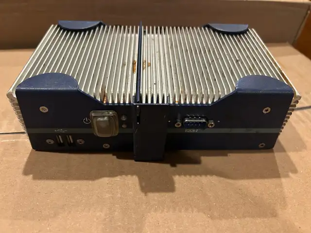 AAEON TF-AEC-6822-C3-1010 Fanless Embedded Controller482653901276456960