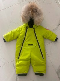 Canada Goose Snowsuit for baby 0-3mnths
