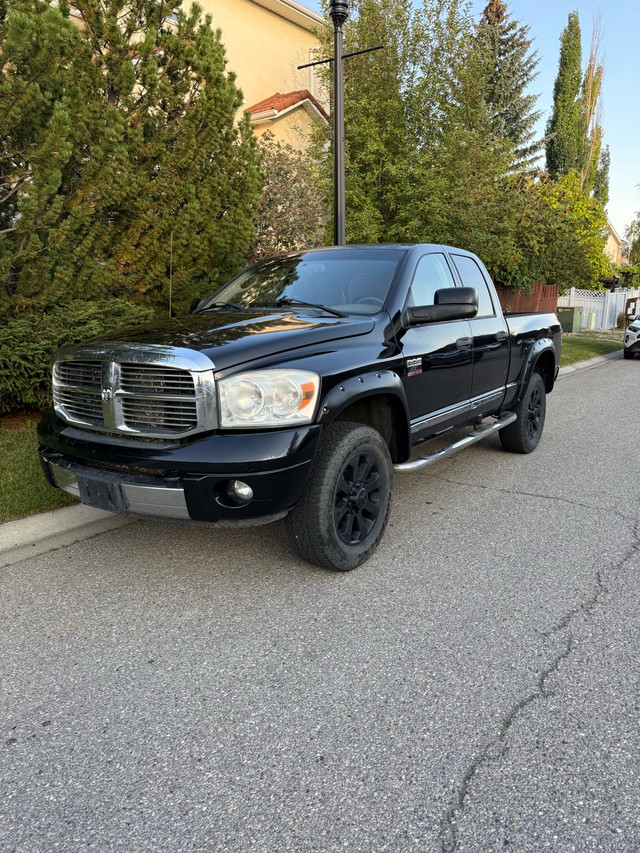 2007 Dodge Ram 3500 Laramie Cummins 4x4 in Cars & Trucks in Calgary