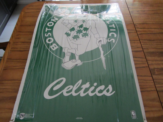 Vintage 1992 Boston Celtics Official NBA Basketball Team Logo dans Art et objets de collection  à Région d’Oakville/Halton