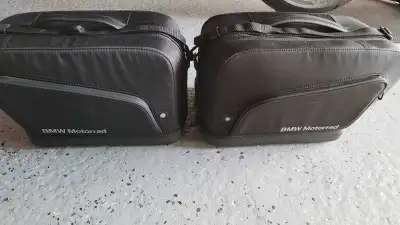 Brand new OEM BMW 3 piece luggage inserts. Fit R1200RT, K1600GTL, K1600GT