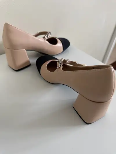 woman shoes, View more