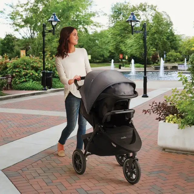 Evenflo Folio3 Stroll & Jog Travel System (NO CAR SEAT OR TRAY!) in Strollers, Carriers & Car Seats in City of Toronto - Image 5