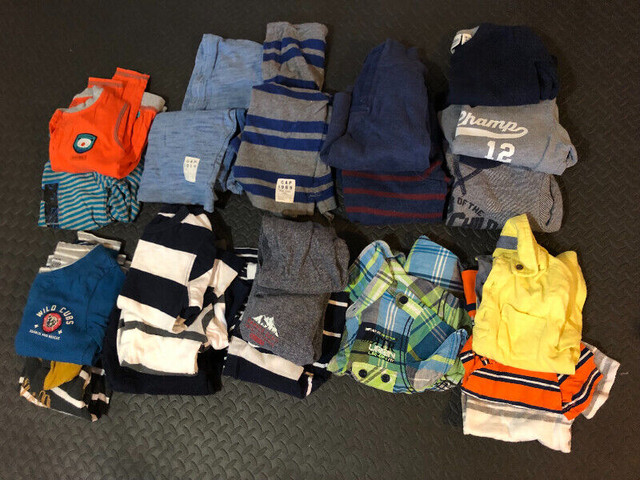 Lot de vêtement pour garçon 18 à 24 mois dans Vêtements - 18 à 24 mois  à Lévis - Image 4