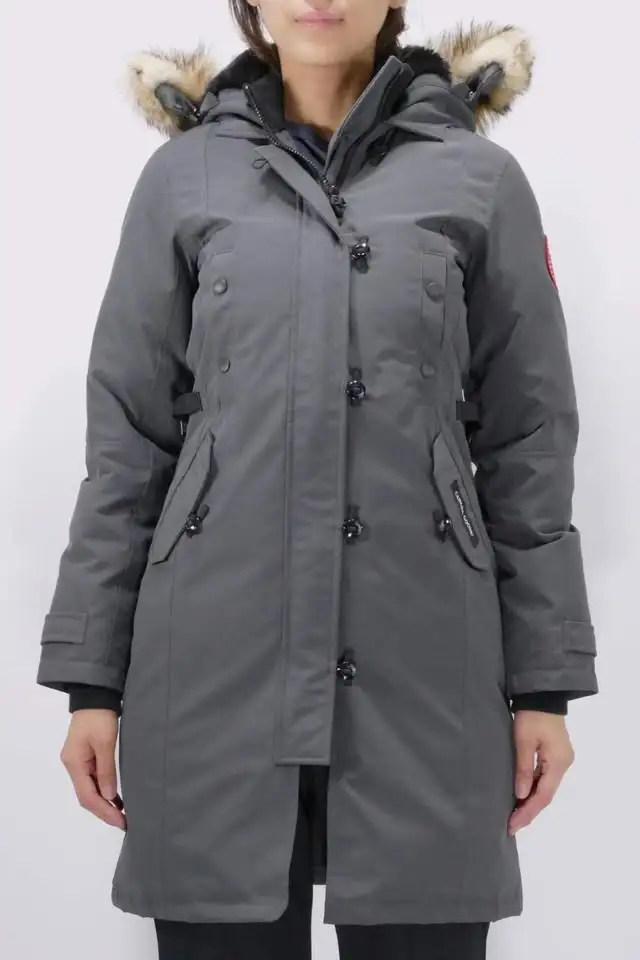 Canada Goose Kensington Parka in Women's - Tops & Outerwear in City of Toronto - Image 3