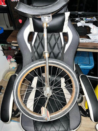 Vintage 20” Stelber Unicycle in working condition.