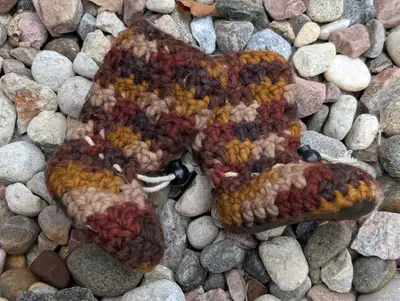 Wool and shearling baby slippers (size 6-12 months old), View more