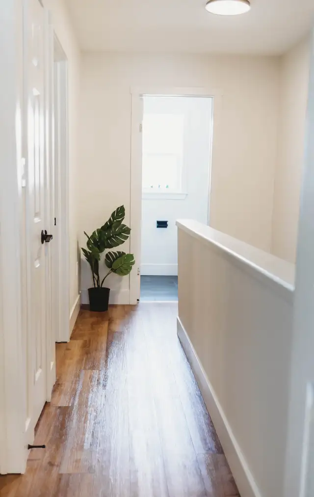 Room in a 3 Bed 1.5 Baths Townhouse in Long Term Rentals in Charlottetown - Image 12