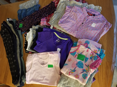 Vêtements enfants- 8 ans (de $1 à $5), View more