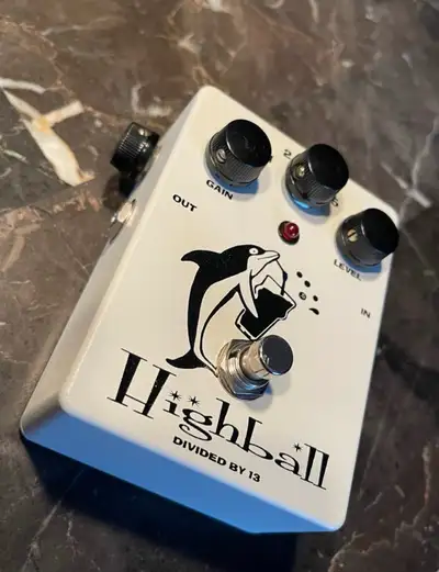 The Divided by 13 Highball is one of those true boutique pieces that any serious buyer recognizes im...