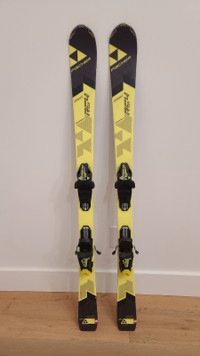 Junior Fisher race skis RC4