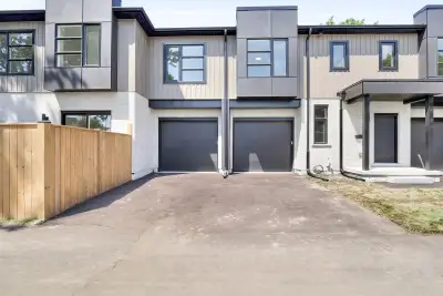 LUXURY 4 BEDROOM 4.5 BATH FANSHAWE COLLEGE STUDENTS, View more